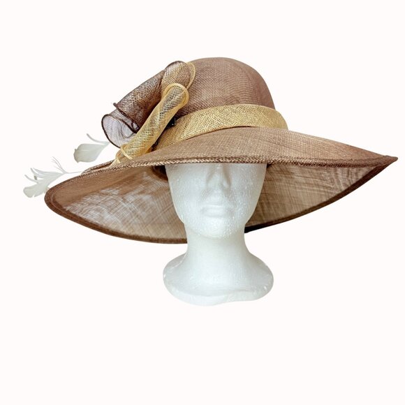 August Wide Brim Straw Hat Natural Feather Bow Vintage Elegant Church Derby - Picture 2 of 14